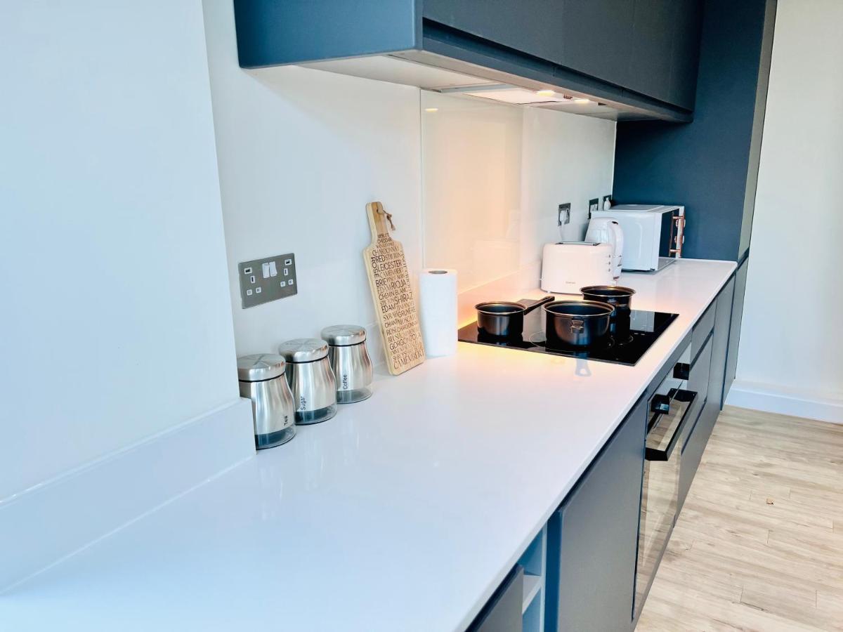 Affordable Apartments In Manchester City Centre Close To Trafford Exterior photo